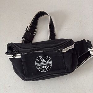 Liz Claiborne Vintage Fanny Pack Black